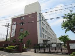 高校・高専　大阪府立山田高等学校（高校・高専）まで3325m