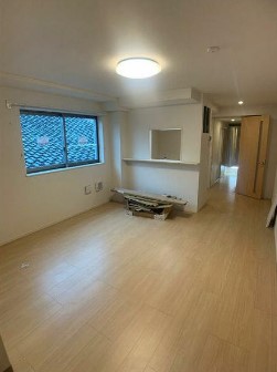 居室・リビング　13.3帖のきれいなLDK。