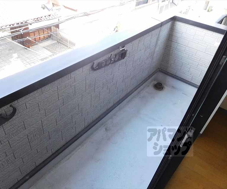 バルコニー　ベランダ