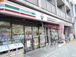 コンビニ　セブンイレブン京都烏丸丸太町西店（コンビニ）まで74m