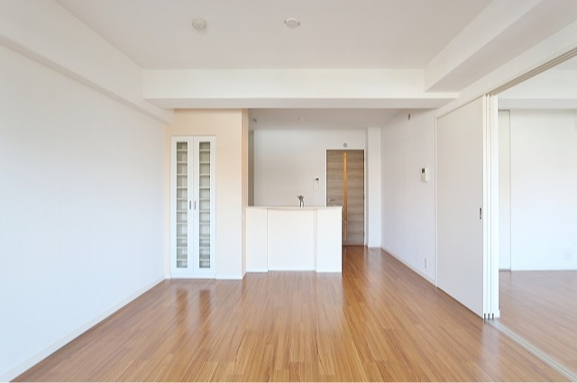 居室・リビング　14帖超えの広々リビングです