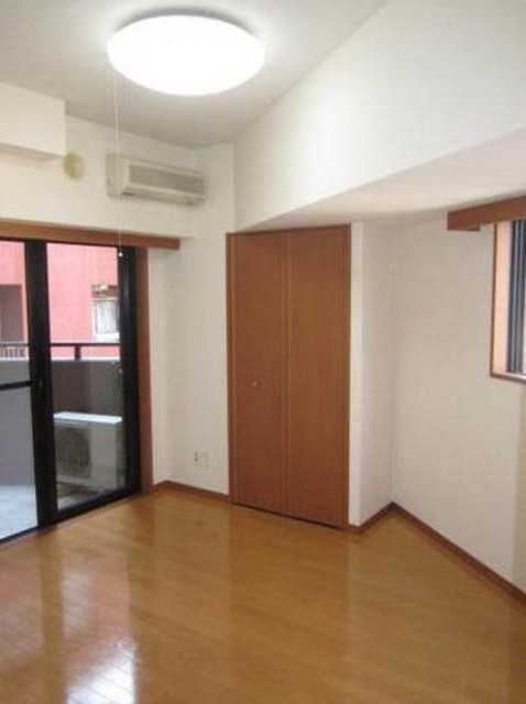 居室・リビング　きれいなお部屋です