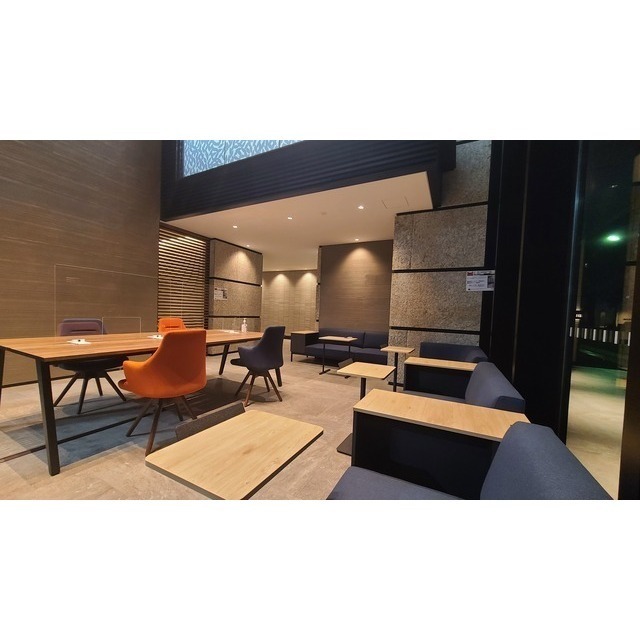 ロビー　ワークスペース