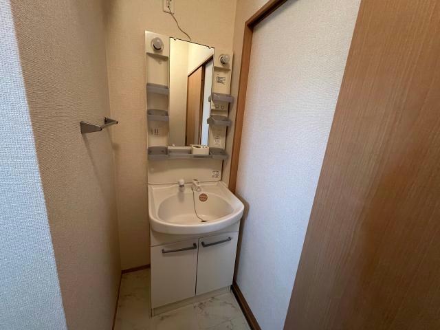 洗面設備　参照写真