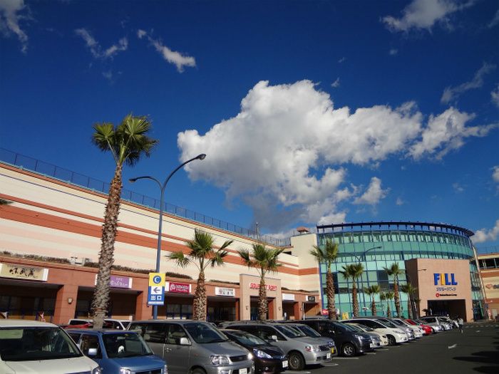 ショッピングセンター　湘南モールFILL（ショッピングセンター）まで700m