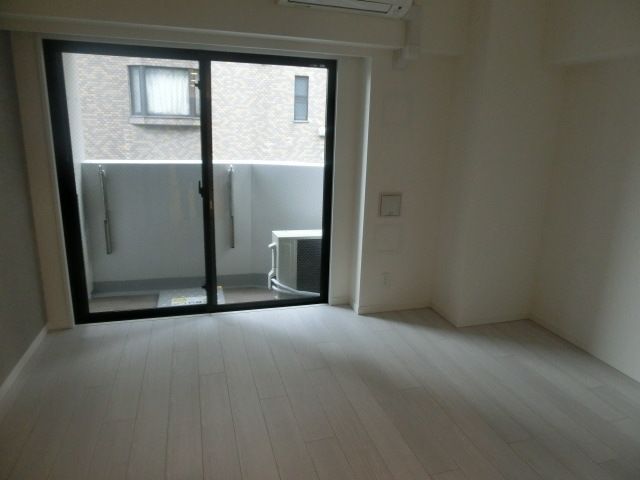 バルコニー　アルテシモ　モーレ　文京区水道2