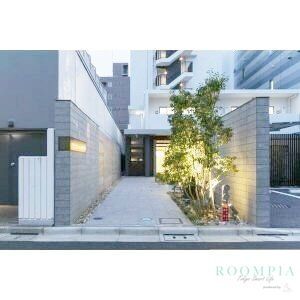 エントランス　エントランス