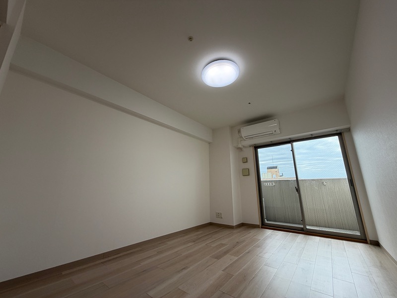 居室・リビング　1101号室写真（2026/04/13撮影分）