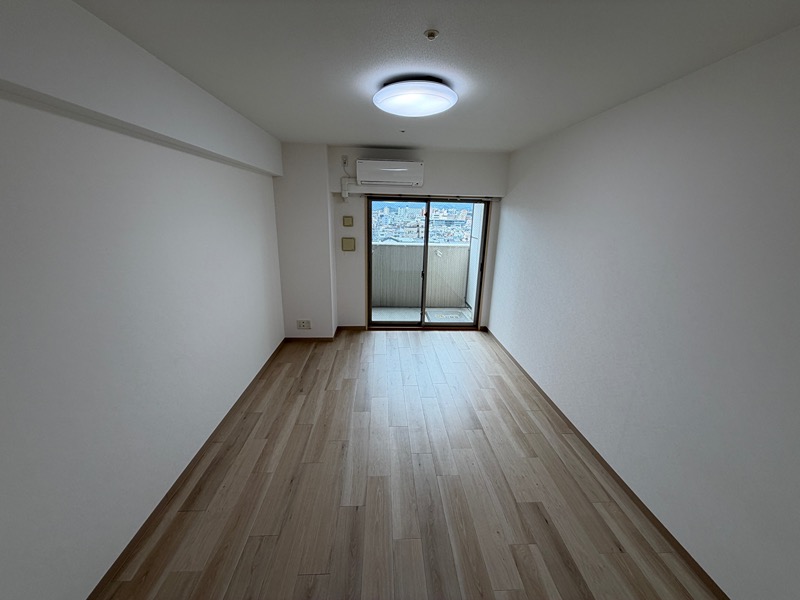 居室・リビング　1101号室写真（2026/04/13撮影分）