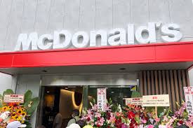 飲食店　マクドナルド祖師谷店（飲食店）まで113m