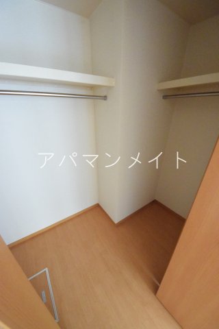 収納　ウォークインクローゼットになります。