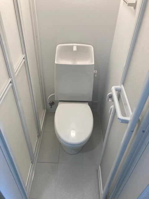 トイレ　新品です