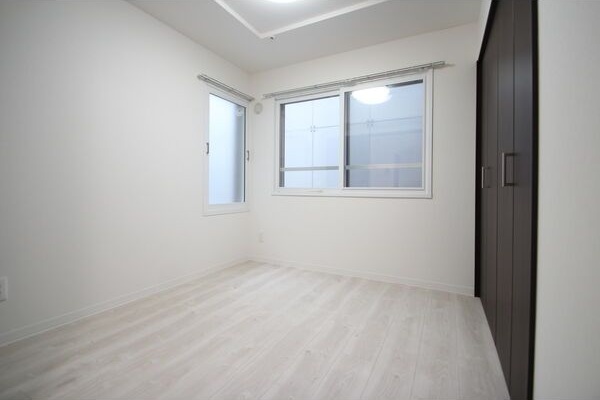 その他部屋・スペース　清潔感のある洋室です♪