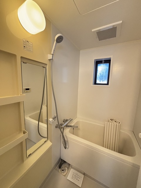 バス・シャワールーム　別部屋参考写真です