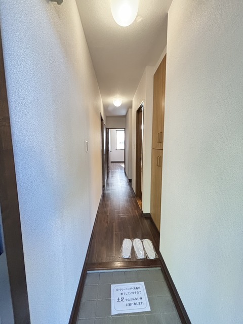 玄関　別部屋参考写真です