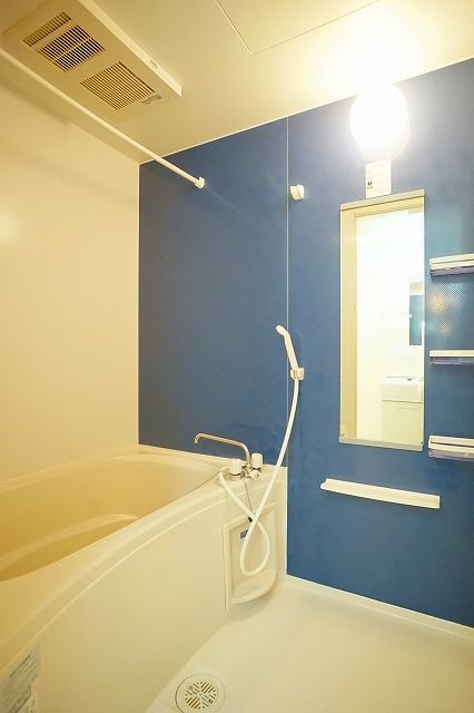 バス・シャワールーム　図面と現状に相違がある場合には現状を優先