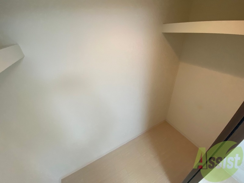 収納　収納もバッチリあるのでお部屋が片付きますよ！