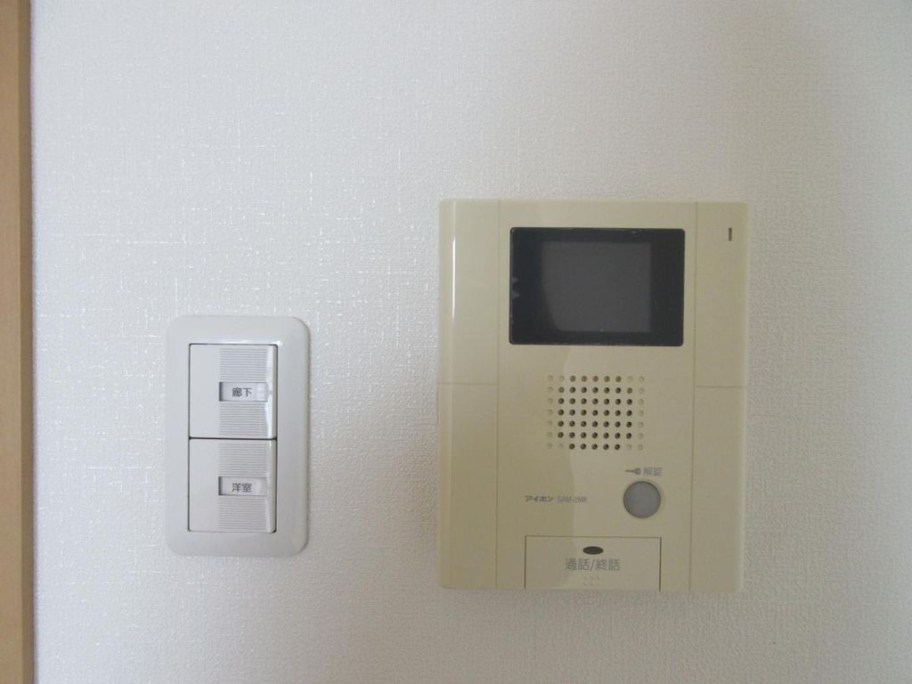 セキュリティ　TVモニター付きインターホン(別部屋参考写真)