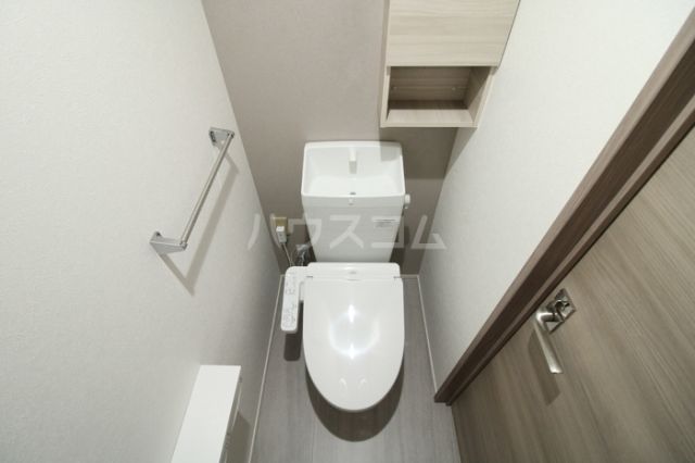 相鉄いずみ野線 いずみ中央駅 徒歩8分 2階建 築1年のトイレ写真
