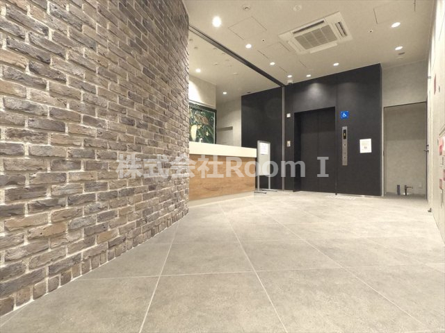 エントランス　毎日通るエントランスはこのようになっています