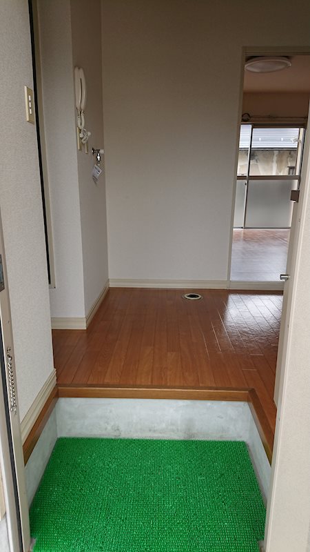 玄関