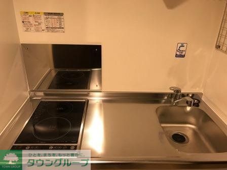 キッチン　広々と使えるキッチンです