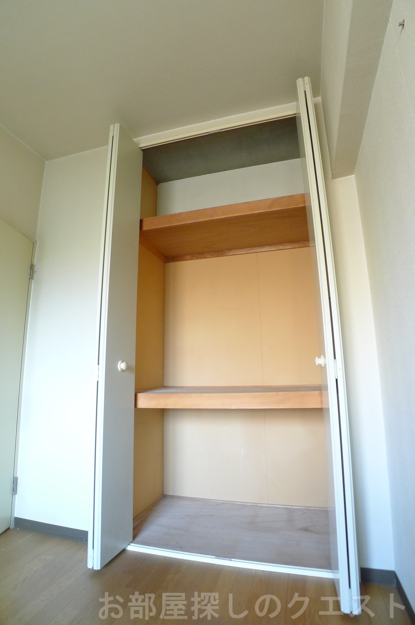 収納　（写真は同タイプ）