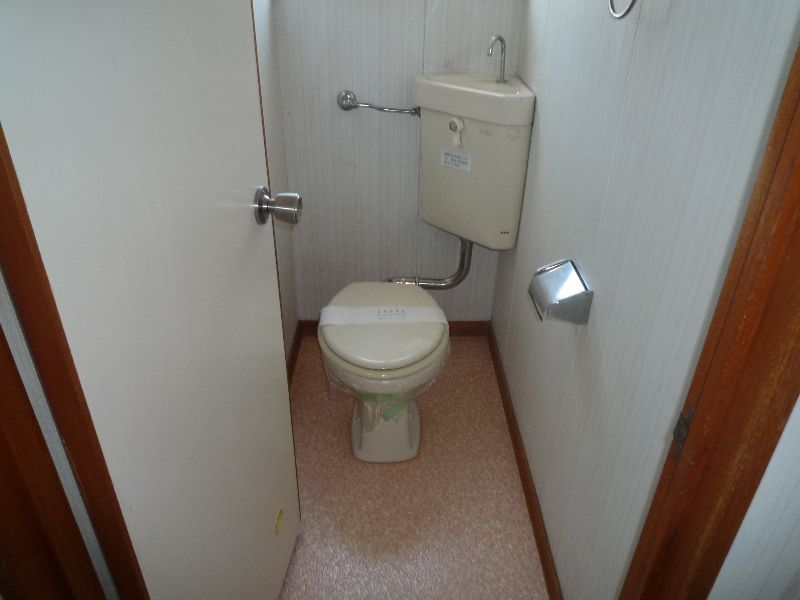 トイレ　洋式トイレです