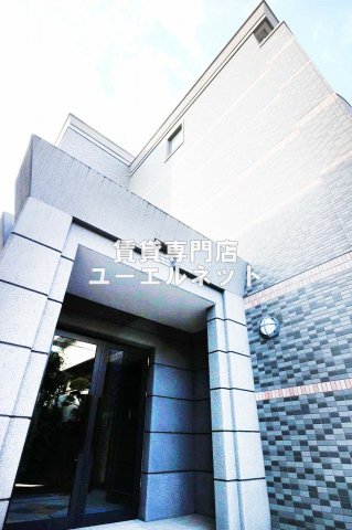 建物外観　シンプルで洗練されたデザインが毎日の暮らしに心地よさをプラス
