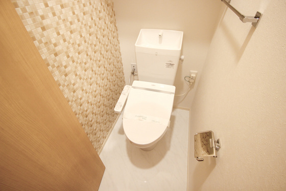 トイレ　※別部屋の写真です