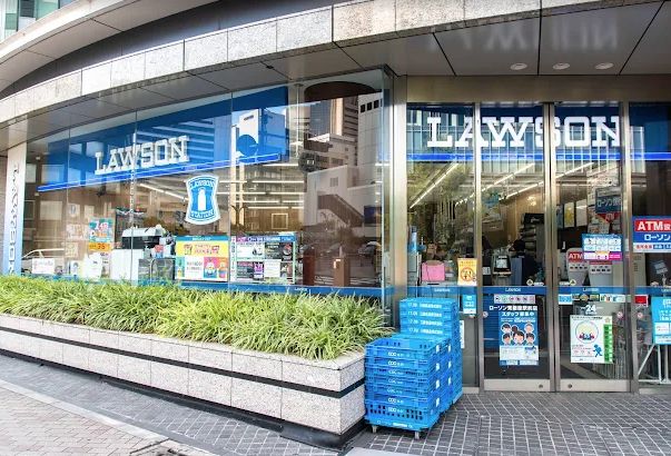 コンビニ　ローソン 東銀座駅前店（コンビニ）まで100m
