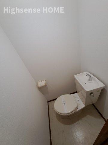 トイレ　ゆったりとした空間のトイレです