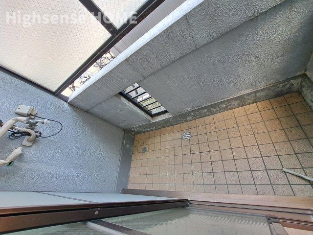 バルコニー　落ち着いた時間を過ごせるバルコニーです