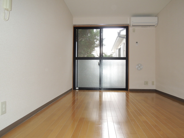 居室・リビング　居室