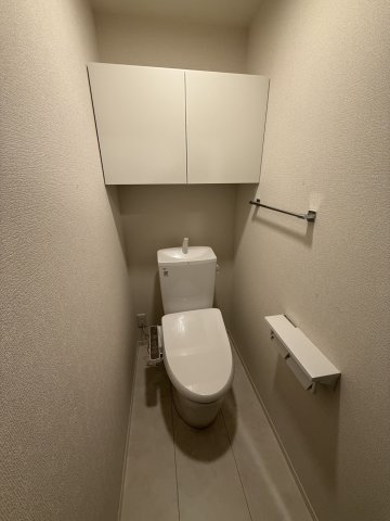トイレ　他部屋参考写真です