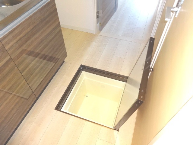 収納　何を入れましょうか？？