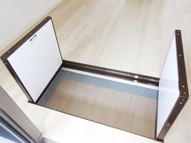 その他設備　大容量の床下収納付きのお部屋になります。