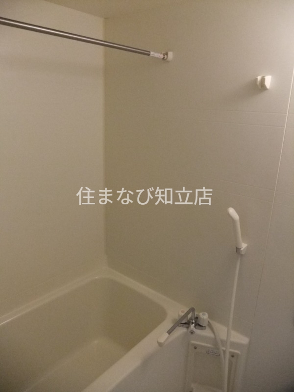 バス・シャワールーム　同型別部屋写真