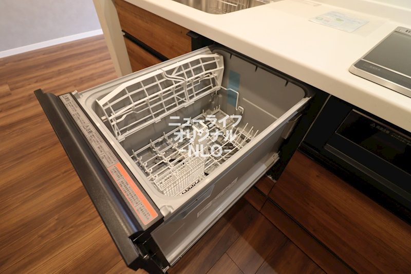 その他設備　家事の負担が軽減される食器洗浄乾燥機付き。