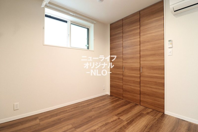 その他部屋・スペース　夏・冬の快適生活を支えるエアコン付き。