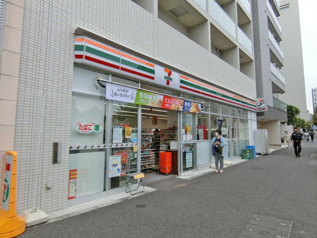 コンビニ　セブンイレブン中野本町4丁目店（コンビニ）まで178m
