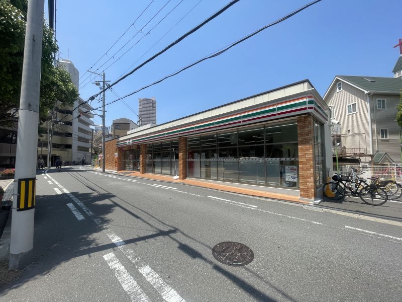 コンビニ　セブンイレブン大阪蒲生1丁目店（コンビニ）まで261m
