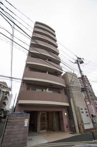 建物外観　「川崎西口徒歩10分の好立地」