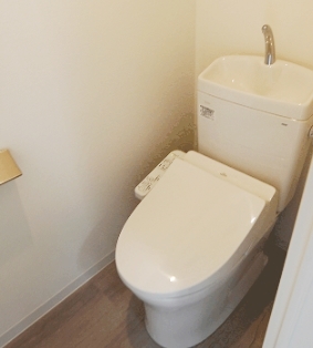 トイレ　シンプルで使いやすいトイレです