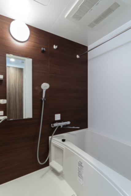 バス・シャワールーム　※写真は同タイプ住戸です。