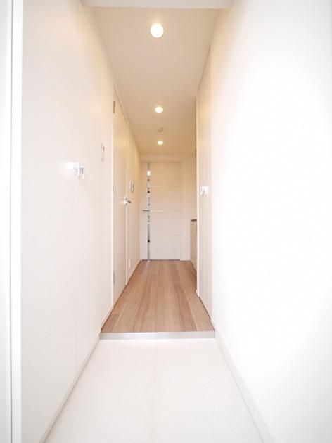 玄関　★同タイプ参照★別部屋の写真です★