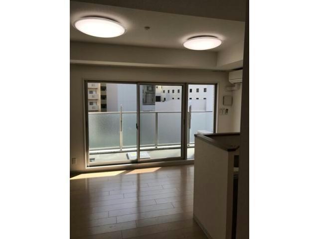 Kamiya Bldg 東桜の居間写真