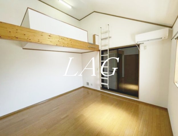 居室・リビング　洋室のお部屋です。