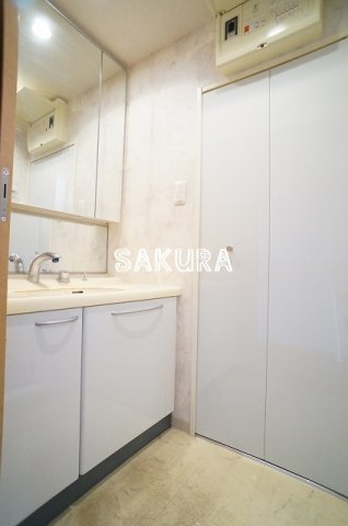 洗面設備　忙しい朝には欠かせない洗面所です♪