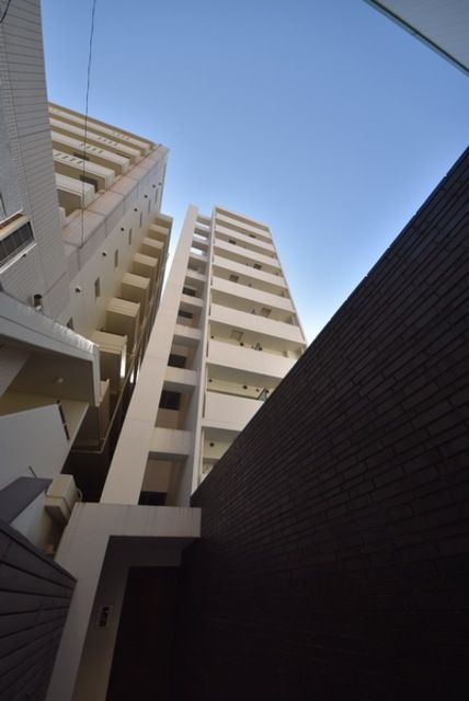建物外観　存在ある建物です